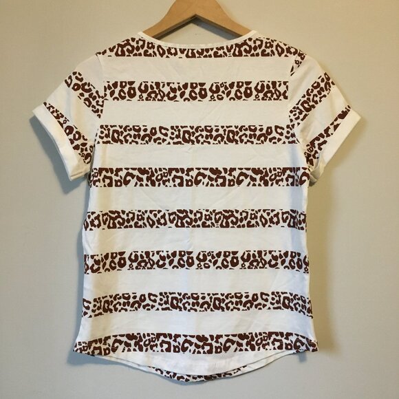 Cleo 100% Organic Cotton Leopard Print Tee - Picture 3 of 16
